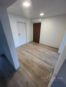 SPEKTRUM REALITY- Na PREDAJ 3 -izbový byt, 70 m2, Handlová,  - 18