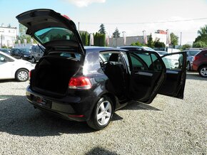 Volkswagen Golf 1.6 TDI Comfortline - 18