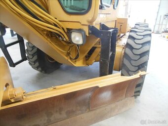 Caterpillar Grader 12 H NA + Riper - 18