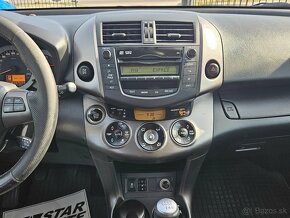 Toyota RAV4 2.2l D-4D 150 Lux Top stav Kúpené v SR - 18