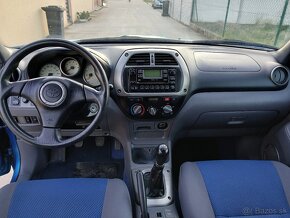 Toyota RAV4 - 18