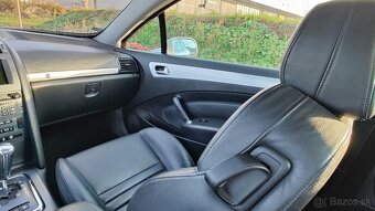 Peugeot 407 Coupé 2.7 HDI - 18