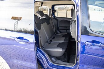 Ford Tourneo Courier 1.5 TDCi Trend - 18