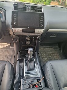 Toyota Land Cruiser 2.8 D-4D Executive 150 kW - 18