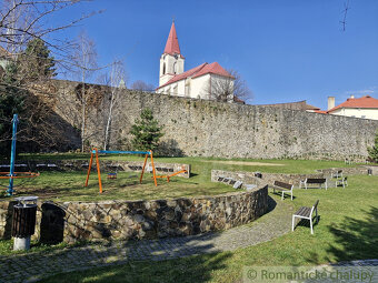 Pozemok s pivničným domčekom - najkrajší výhľad  v Pukanci - 18