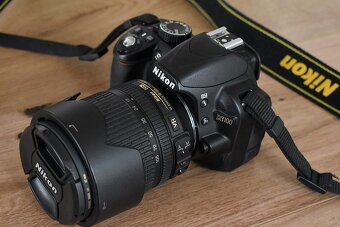 Nikon D 3100 + VR objektiv 18-105 AF-S - len 6 000 snimkov - 18