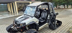 Polaris RZR S 800 - 18