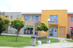 Obchodný priestor prízemie 59 m2 v centre mesta Galanta - 18