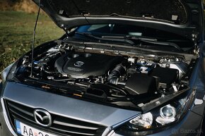 Mazda 3 Skyactiv 2.2D - 18