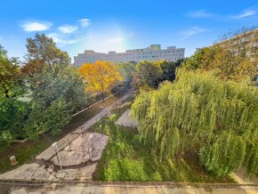 Praktický 4 izbový byt vo výbornej lokalite,Rosná ul. Košice - 18