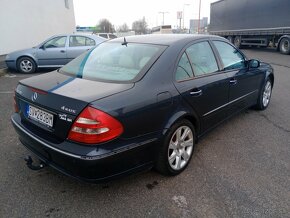 Mercedes Benz w211 E-trieda 3.0 V6 4x4 - NOVÁ STK A EK - 18