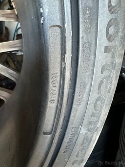 Kolesa 295/30 R22 - 18