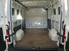 RENAULT MASTER 2.3DCI L1 H1 KÚPENÝ SK - 18