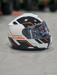 Schuberth C5 - 18