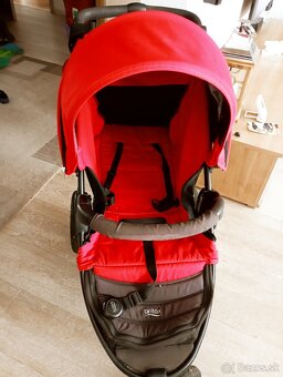 Britax b motion 3 - 18