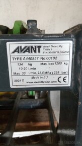 Avant 225 nakladac - 18