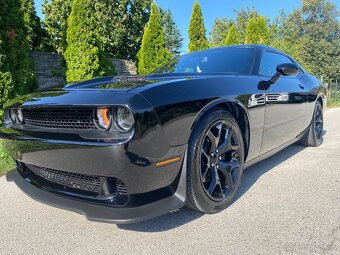 Dodge Challenger 5.7 HEMI Super Track Pack - 18