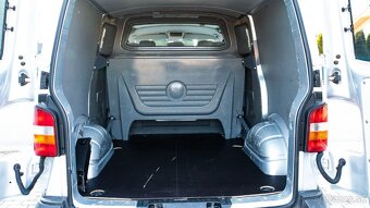 Volkswagen Transporter T5, 1.9 TDi, 5miestne - 18