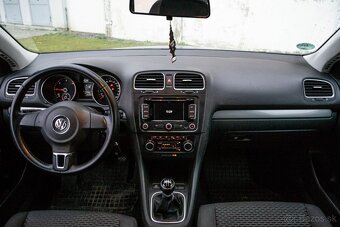 Volkswagen Golf 1.6 TDI Comfortline Modrý - 18