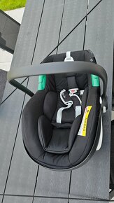 Vajíčko Cybex Aton B2 i-Size + Base One - 18