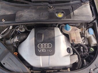 Audi a4b6 2.5 TDi 132kw - 18