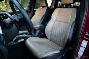 Toyota RAV4 2.5 Hybrid Selection AWD Odpočet DPH - 18
