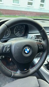 BMW e91 318i - 18