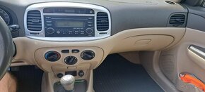 Hyundai Accent 1.5 CRDi - 18