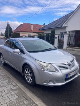 Toyota Avensis - 18