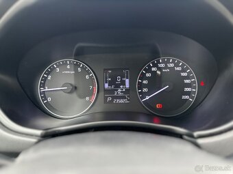 Hyundai i20 Active Automat - 18