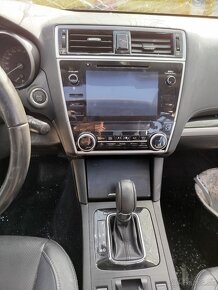 Subaru outback 2.5I CVT - 18