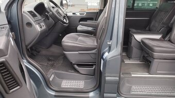 VW MULTIVAN 2.5TDI 128KW 2X ŠOUPAČKY R.V.2007 - 18