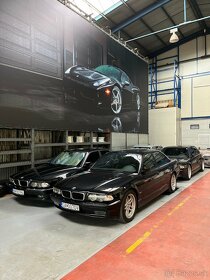 BMW Rad 7 740 i E38, Alcantara + originál fabrický M-Paket - 18