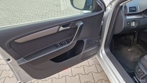 VW PASSAT VARIANT 1.4 TSI DSG COMFORTLINE 90Kw - 18