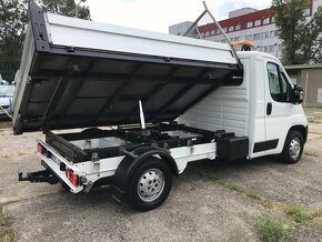 Peugeot Boxer 2.2 BlueHDi r.v.2021 3 stran. sklápěč 34000 km - 18