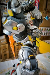 Reinhardt Overwatch-socha - 18