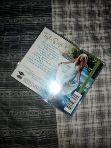 Taylor Swift CD - 18