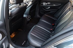 Mercedes-Benz E 400d 4Matic AMG Line 63 AMG Look - 18