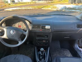 Volkswagen GOLF 4 - 18