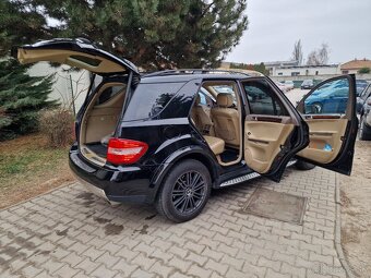 Mercedes ML 420 CDi V8 306k 4matic A/T 4x4 (diesel) kup. SR - 18