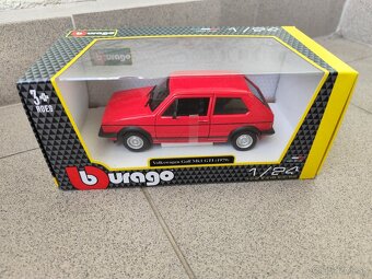 KOVOVÝ MODEL 1:24 ( OTVÁRATEĽNÉ DVERE ) - VW GOLF MK1 GTI - 18