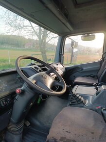 Mercedes Atego 1018 - 18