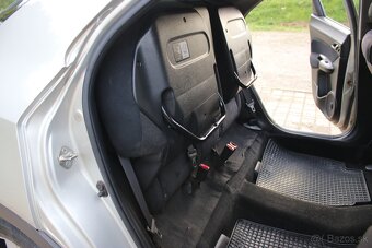 HONDA CIVIC 8G 1,4i BENZÍN 6 RÝCHLOSTNÁ - 18