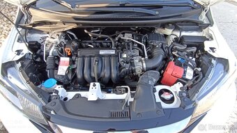 HONDA JAZZ   1,3i     VTEC     CVT       ELEGANCE - 18