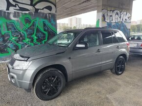 Suzuki Grand Vitara - 18