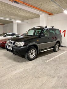 Terrano 2 3.0L - 18