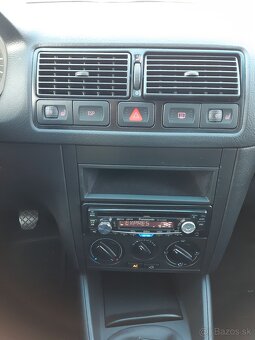 VW Golf 4 - 1.4 16V - 55KW -  Benzín - 18