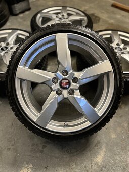 Zimná sada 5x112 R19 , 225/40/19 Audi TT RS, Golf, Octavia - 18