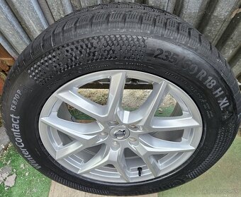 Originálna zimná sada VOLVO - 5x108 R18 + 235/60 r18 - 18