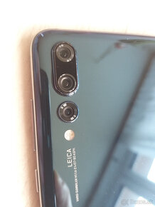 Huawei P20 Pro 6/128 GB Midnight Blue - 18